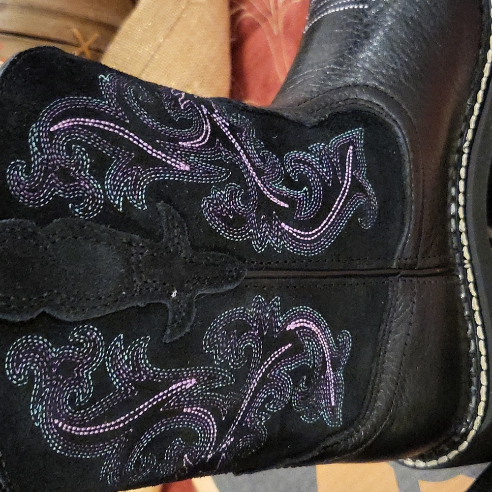 Ariat boots - Picture 5 of 5